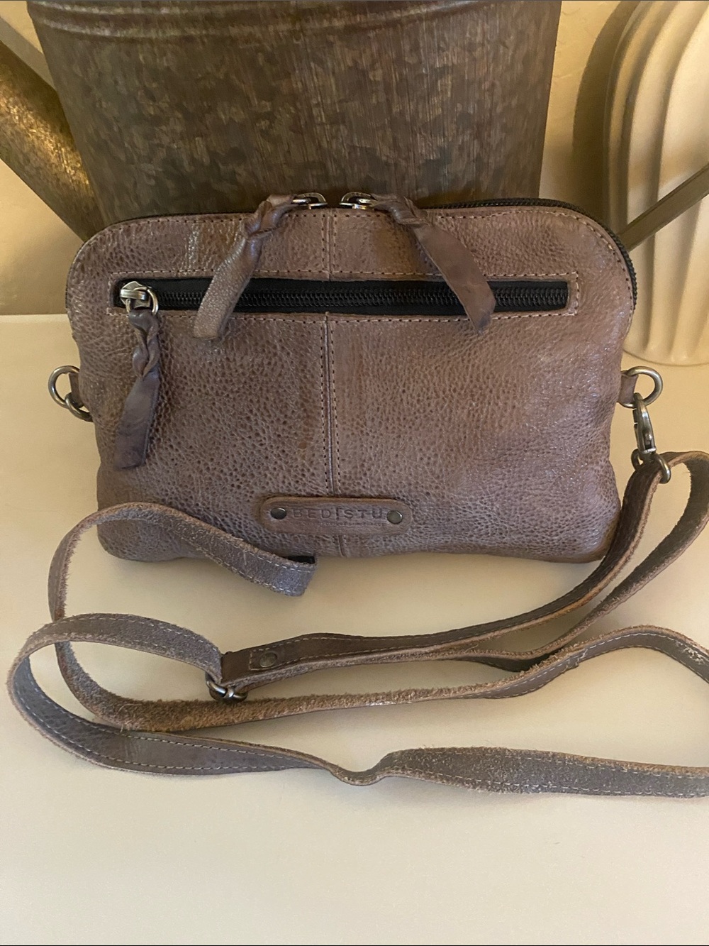 Bed stu Magdalene Taupy brown distressed leather wristlet/crossbody bag - Picture 4 of 12